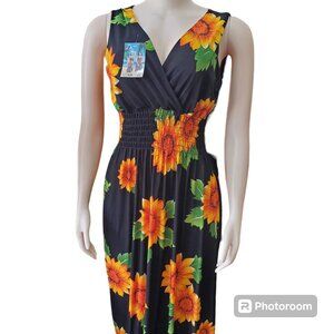 Short Sleeve Black Dress Sunflowers Print 95% polyester 5% Spandex, XL.